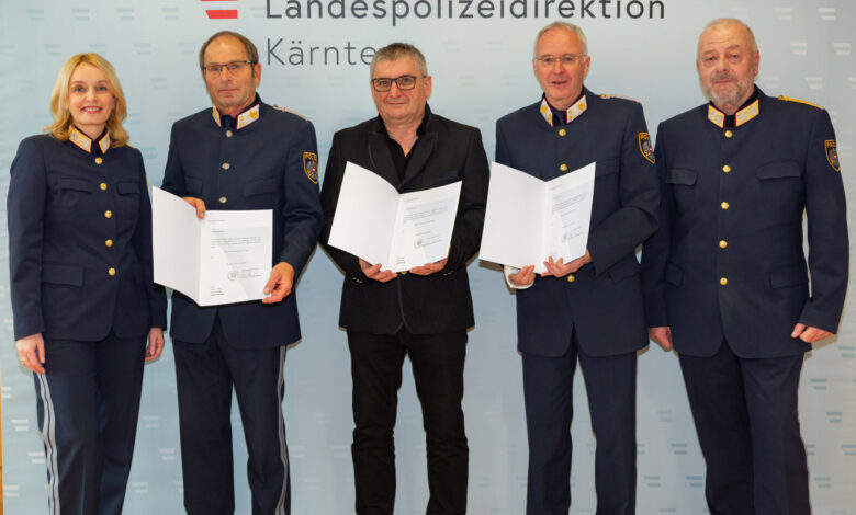 © Polizei Kärnten Landespolizeidirektorin Kohlweiß, KontrInsp Steiner, ChefInsp Mokre, KontrInsp Bellina, LPD-Stv. Generalmajor Rauchegger