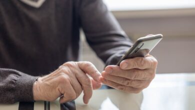 Warnung vor Anrufbetrügern © Envato Elements